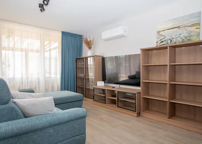 Cohost I 2bd With Private Terrace Apartment