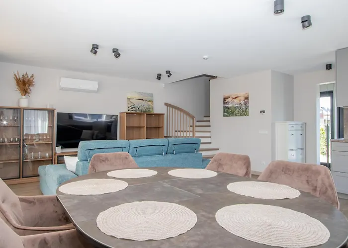 Apartment Cohost I 2bd With Private Terrace