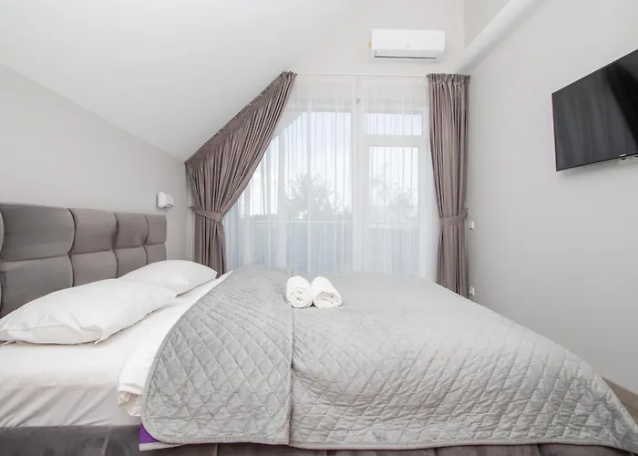 Cohost I 2bd With Private Terrace Apartment