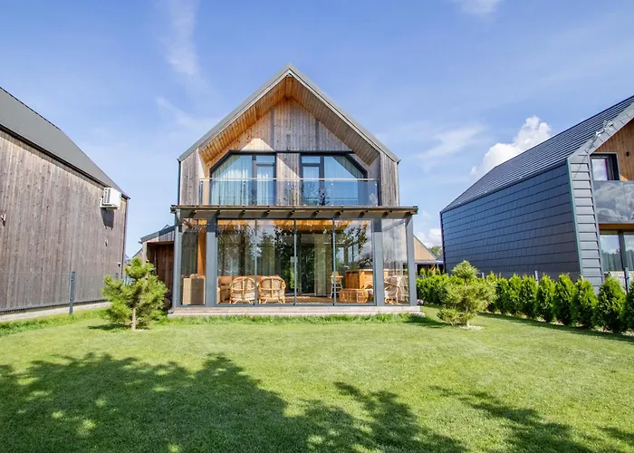 Cohost I 2bd With Private Terrace Palanga