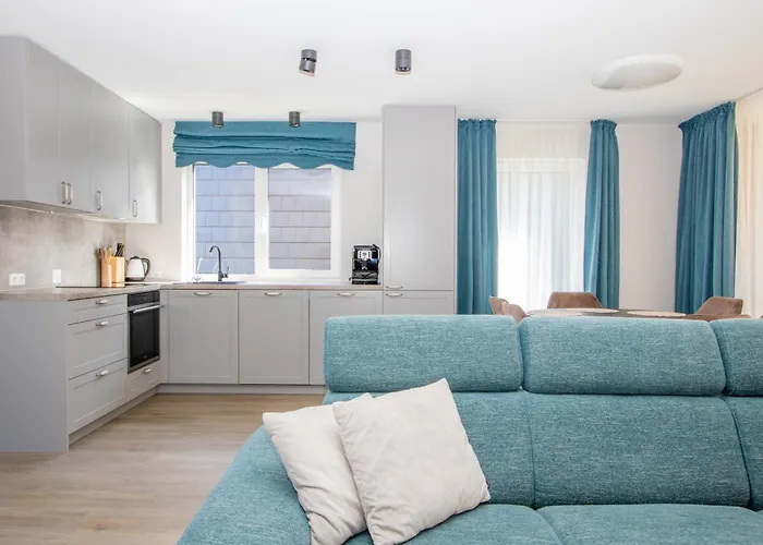 Cohost I 2bd With Private Terrace *